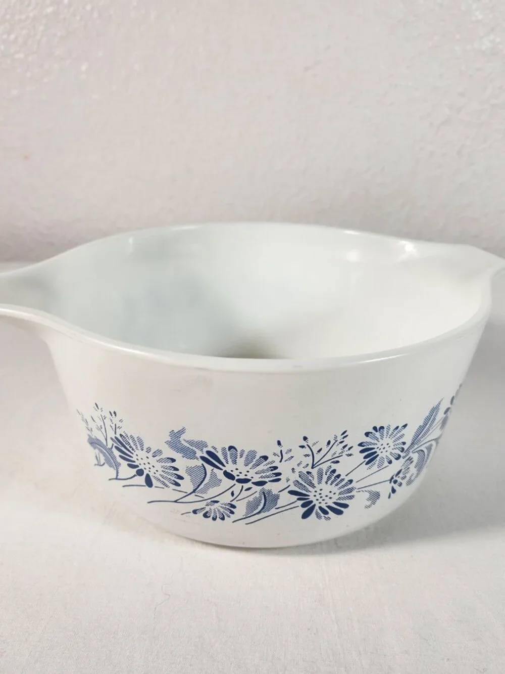 VTG PYREX 474-B COLONIAL MIST 1.5L CORNING NY USA CASSEROLE BOWL WHITE BLUE VG+
